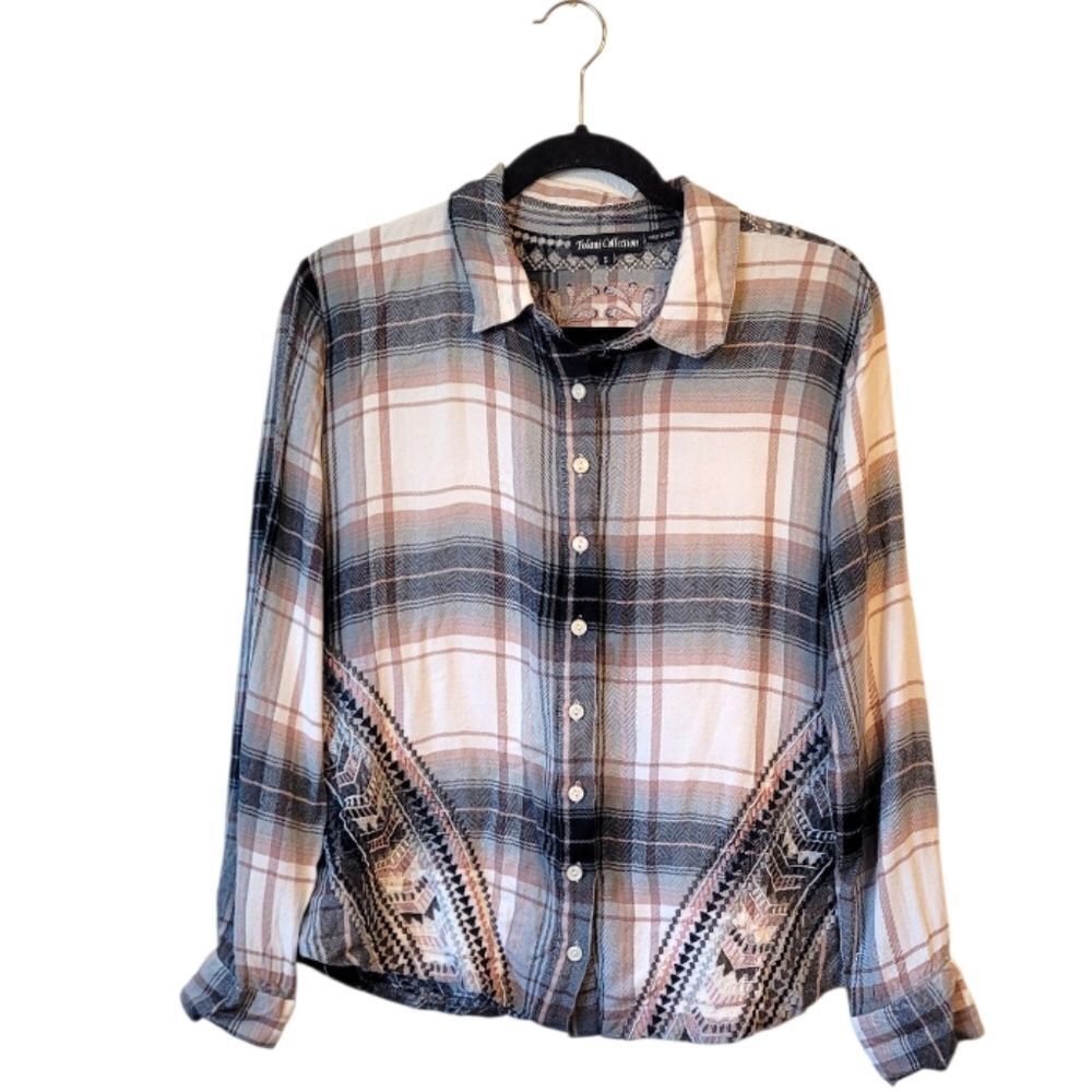 Tolani Collection Women's Black Plaid Floral Embroidered Boho Shirt Size S